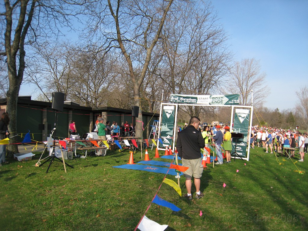 Road Ends 5M 09 0066.jpg - The Road Ends 5 Mile Trail Race in Pinckney Michigan. April 25, 2009. One word = Hills! This was my second run for this race.